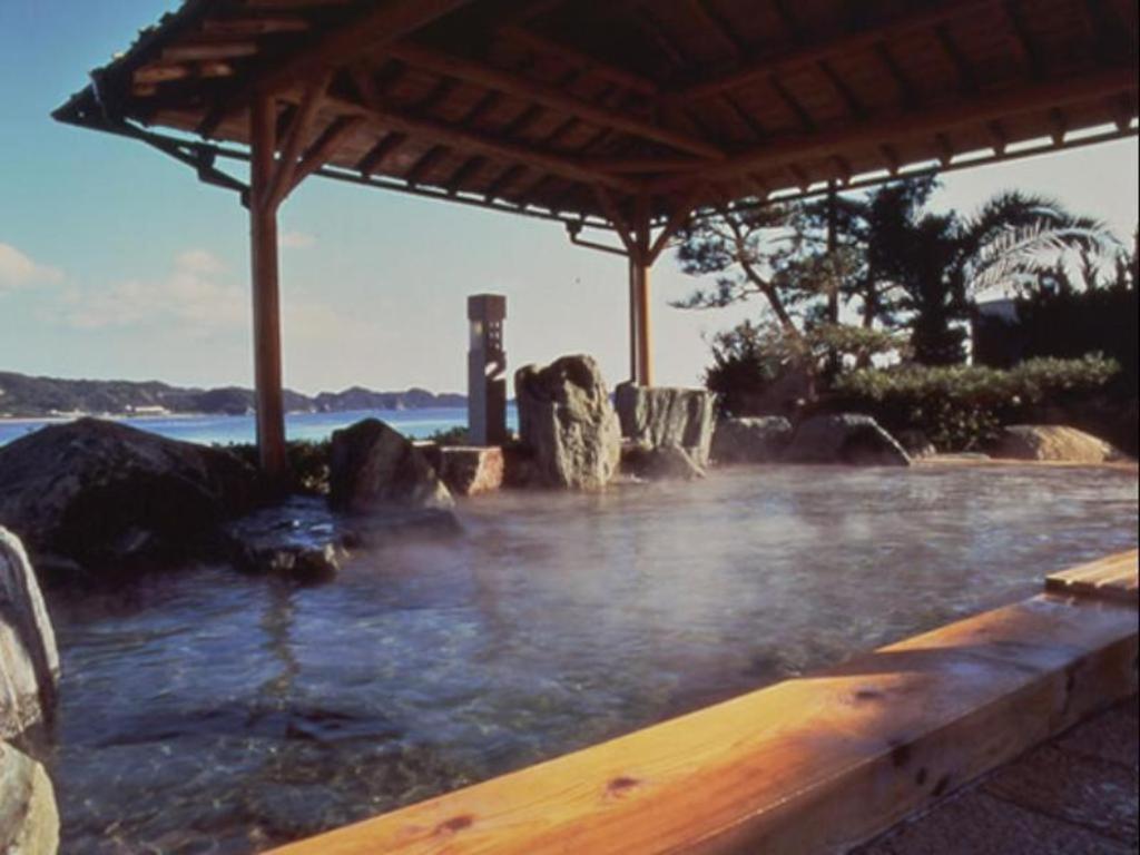 Pals Inn Katsuura Exterior foto